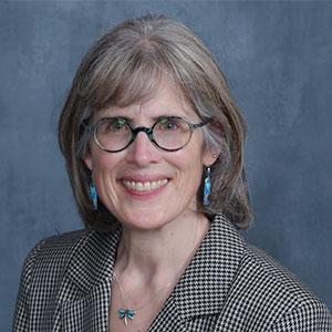 Headshot of Fulbright Scholar Dr Sarah Jewett