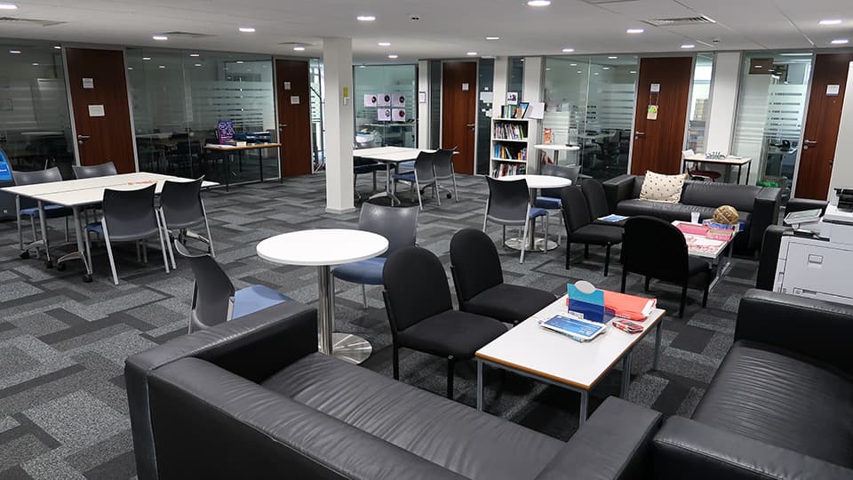 John Pickford HH024 seating, desks and sofas