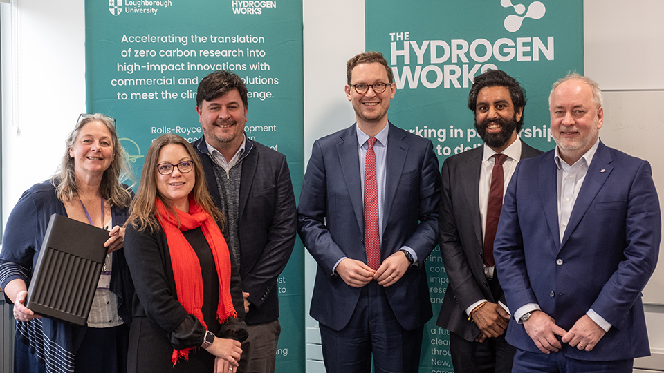 Darren Jones standing alongside Vice-Chancellor Nick Jennings, Pro Vice-Chancellor Dan Parsons and other University staff