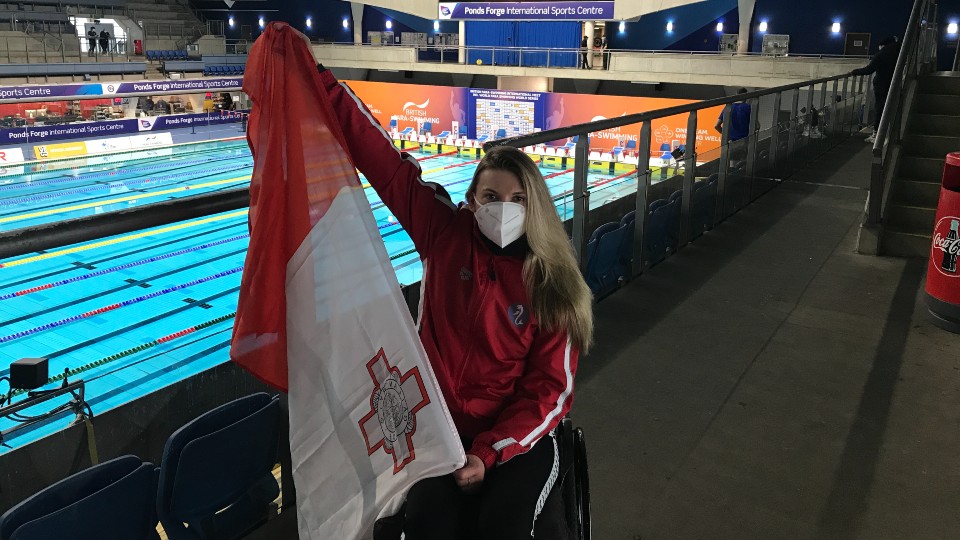 麻豆視頻_麻豆直播_麻豆传媒官网’s dual student athlete Vladyslava Kravchenko 